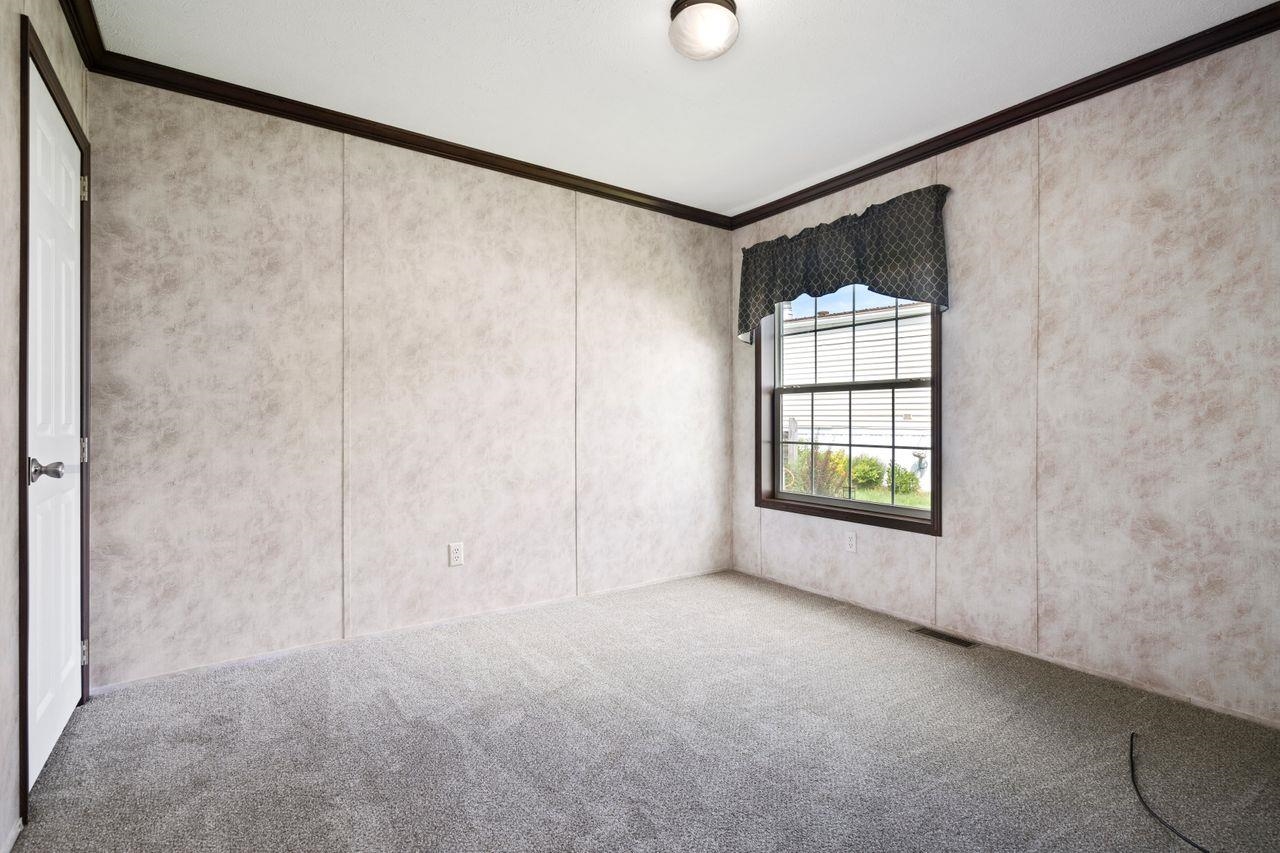 8 Aster Drive Tilton, NH 03276 - Photo 16 of 35