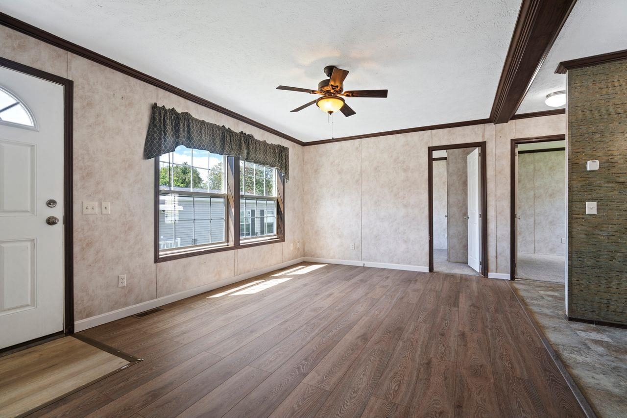 8 Aster Drive Tilton, NH 03276 - Photo 8 of 35