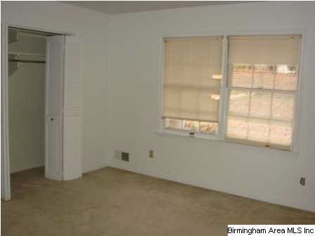 212 Remington Road Birmingham, AL 35215 - Photo 10 of 20