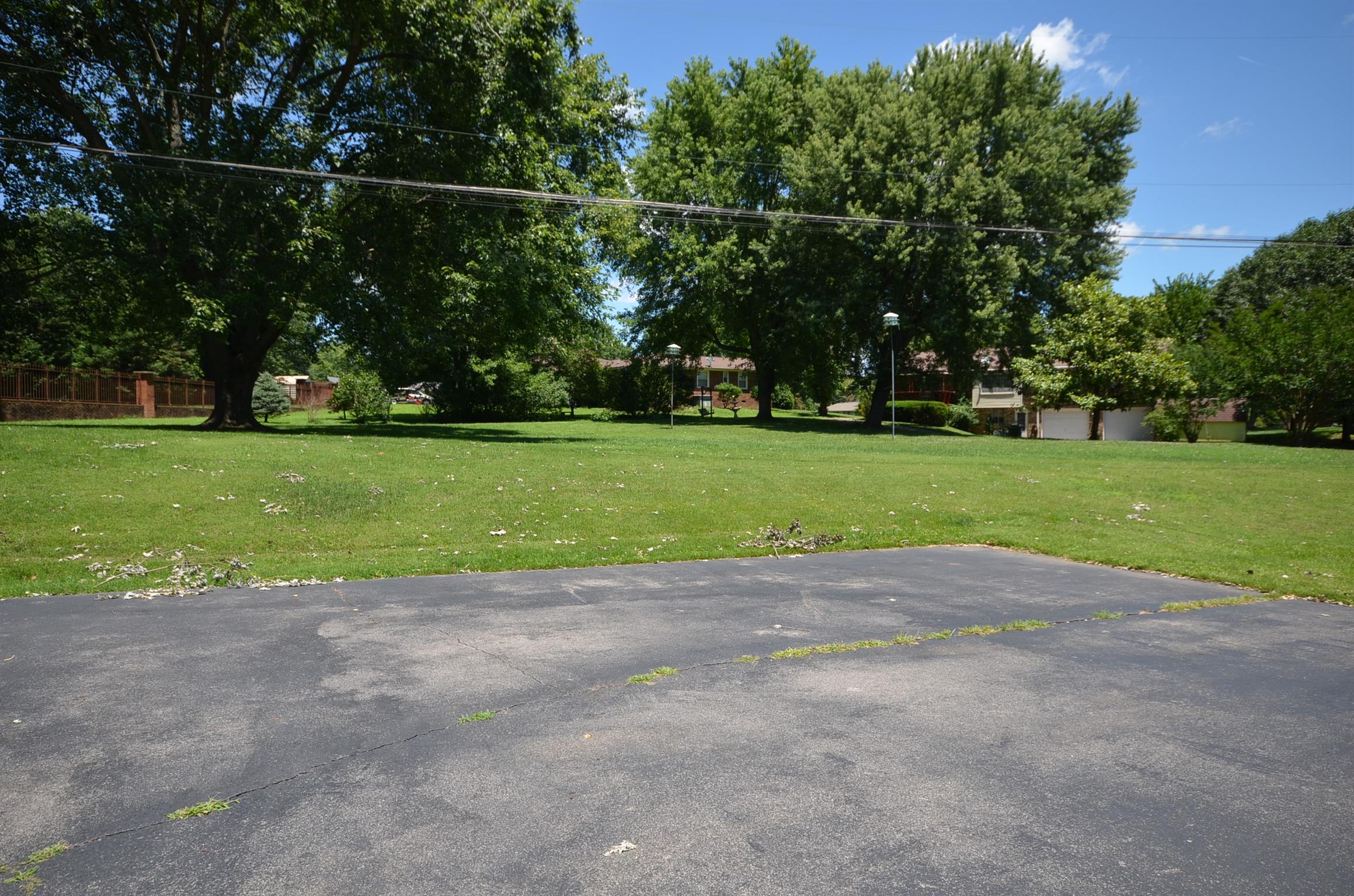 310 Kimbrough Road Clarksville, TN 37043 - Photo 20 of 25 a view of a park and trees