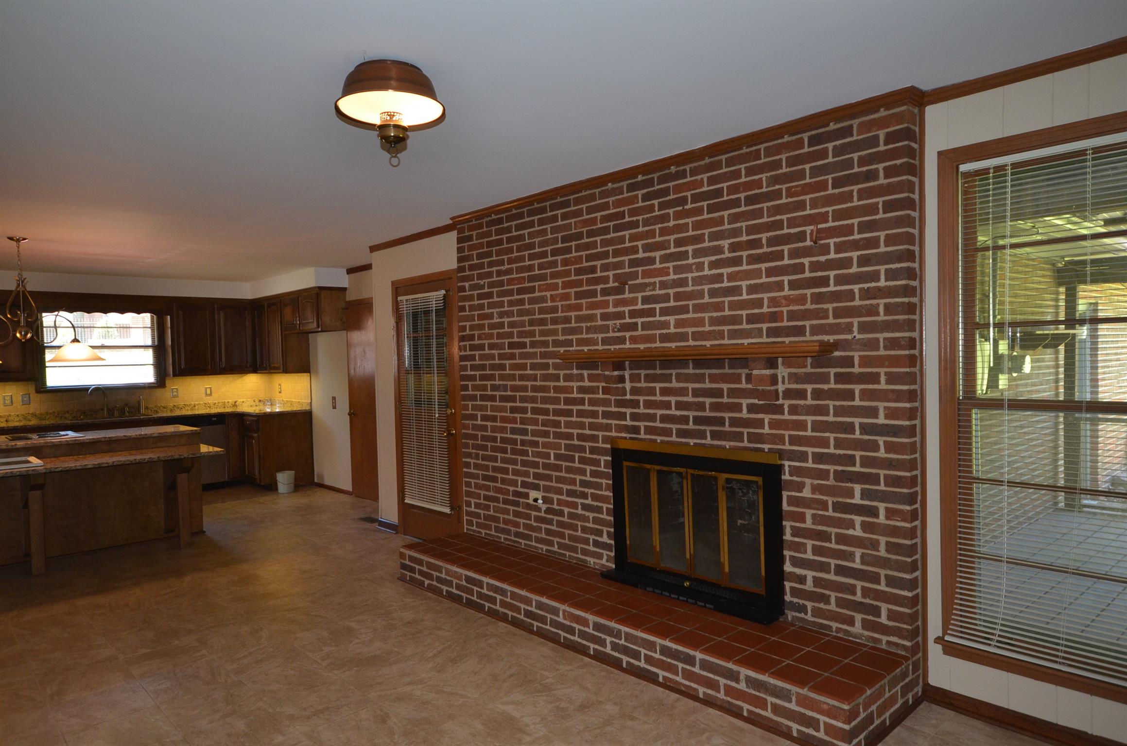 310 Kimbrough Road Clarksville, TN 37043 - Photo 10 of 25