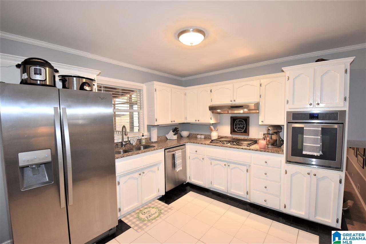 2748 Acton Road Birmingham, AL 35243 - Photo 12 of 43