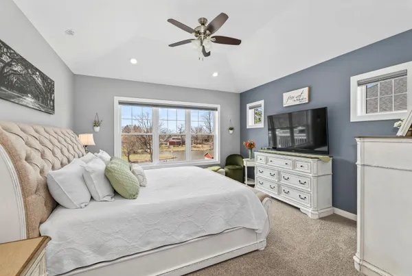 $1,495,000 | 6714 Burma Road, Waterford, WI 53185