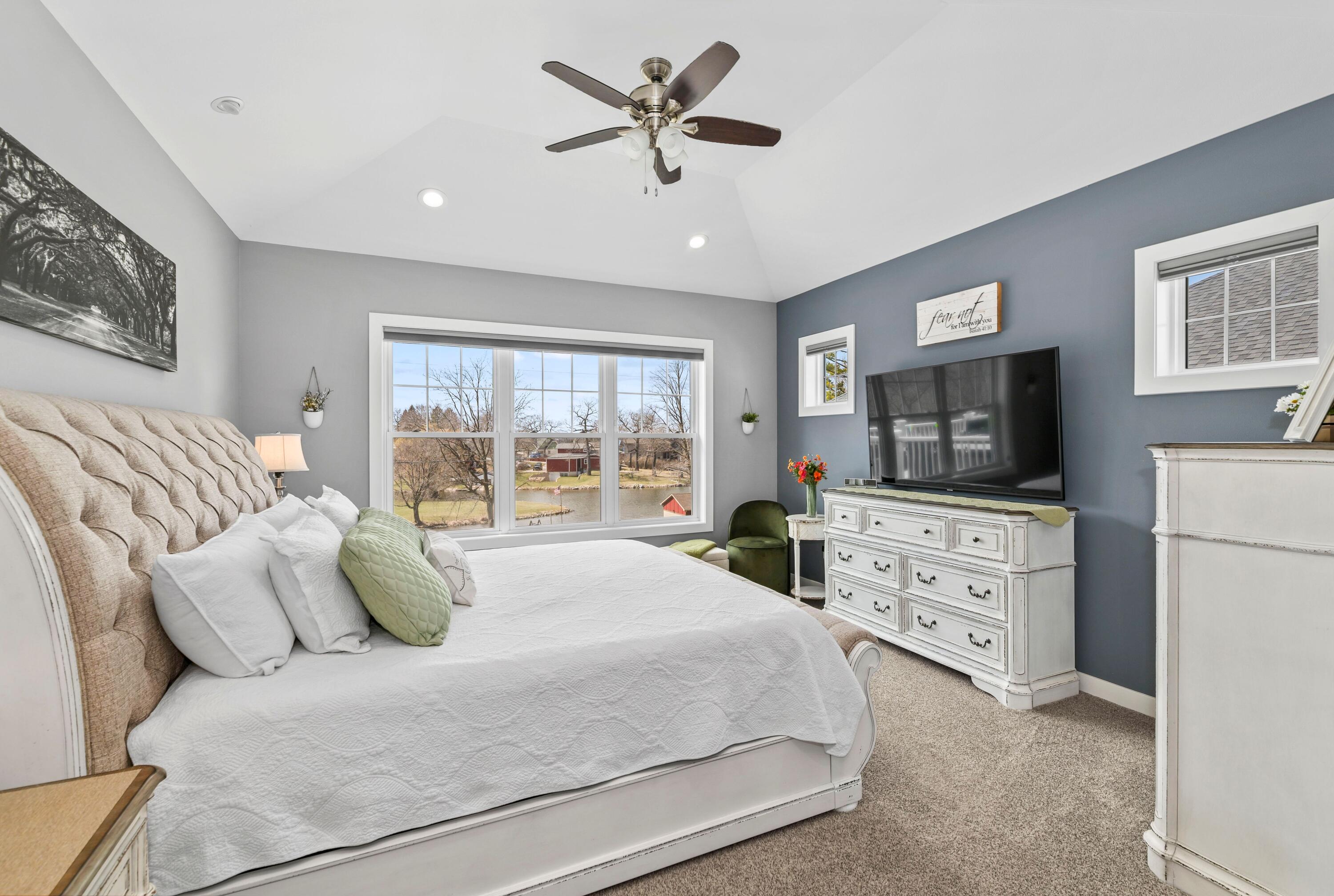 6714 Burma Road Waterford, WI 53185 - Photo 20 of 58 Primary Main Floor Bedroom