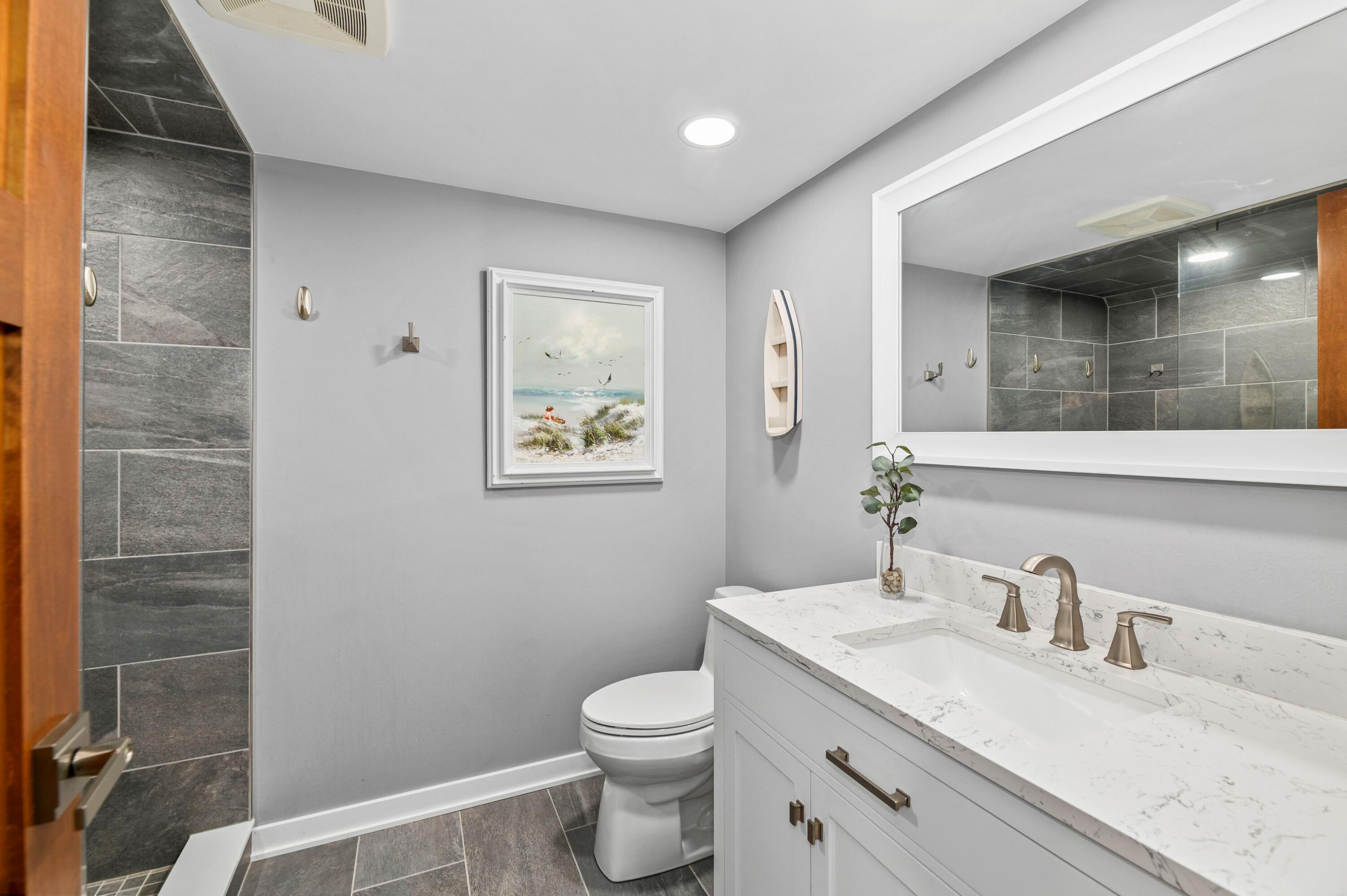 6714 Burma Road Waterford, WI 53185 - Photo 36 of 58 Lower Level Full Bathroom