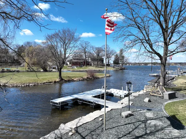 $1,495,000 | 6714 Burma Road, Waterford, WI 53185