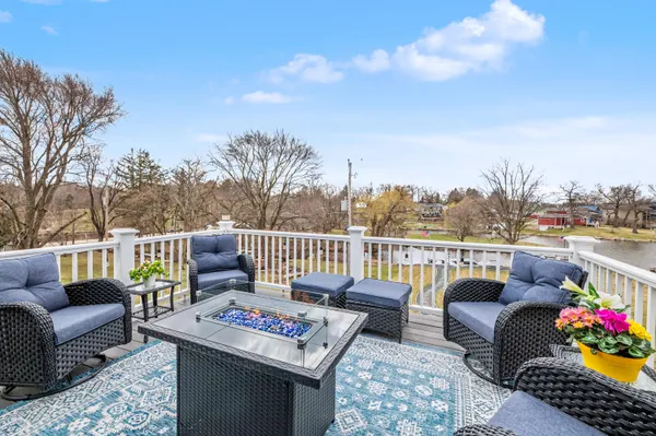 $1,495,000 | 6714 Burma Road, Waterford, WI 53185