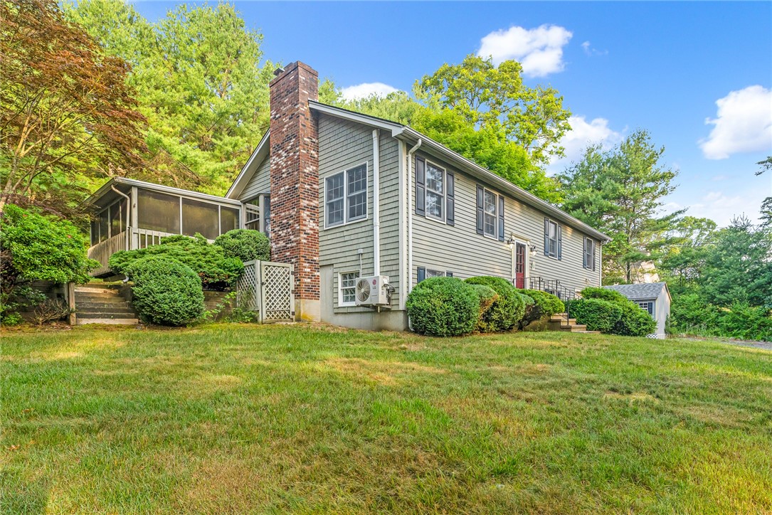 590 Shannock Road South Kingstown, RI 02879 - Photo 2 of 30