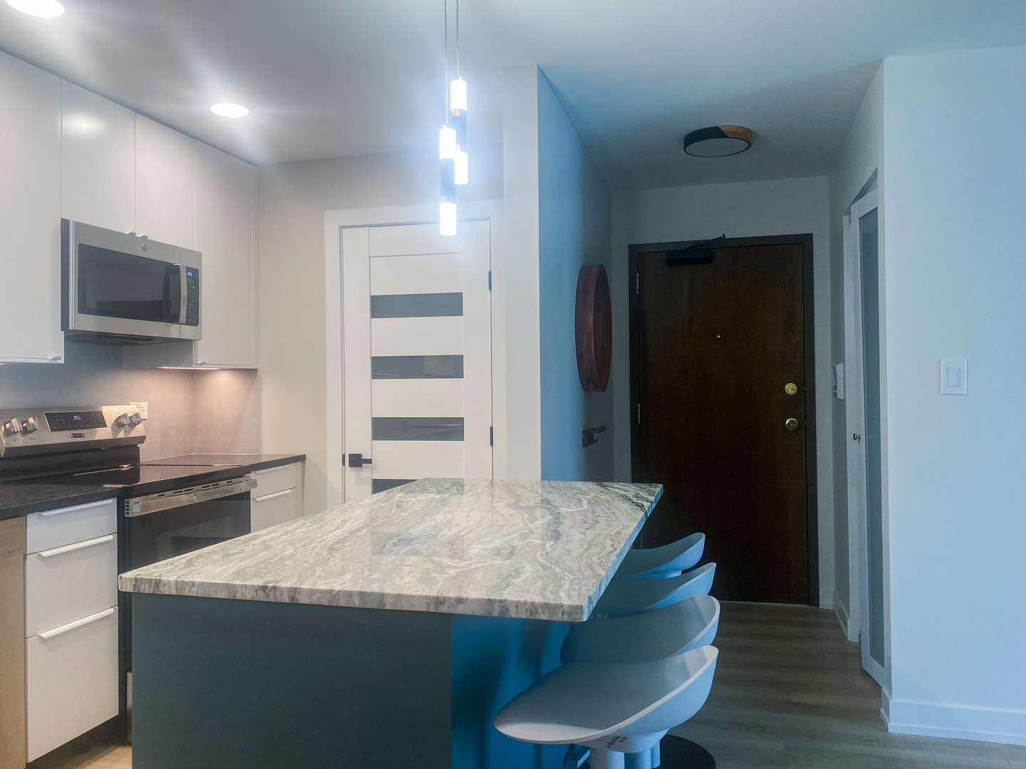 715 West Central Road, Unit A8 Mount Prospect, IL 60056 - Photo 6 of 13