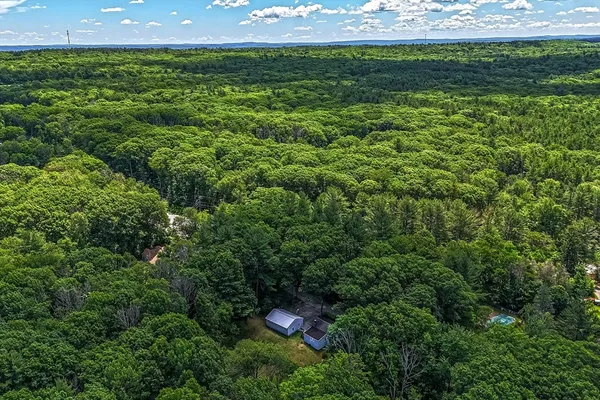 $399,900 | 294 North Valley Road, Pelham, MA 01002