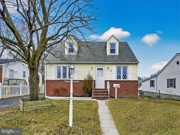 $441,600 | 222 Chelsea Road, Pasadena, MD 21122