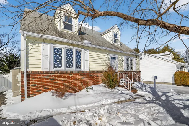 $441,600 | 222 Chelsea Road, Pasadena, MD 21122