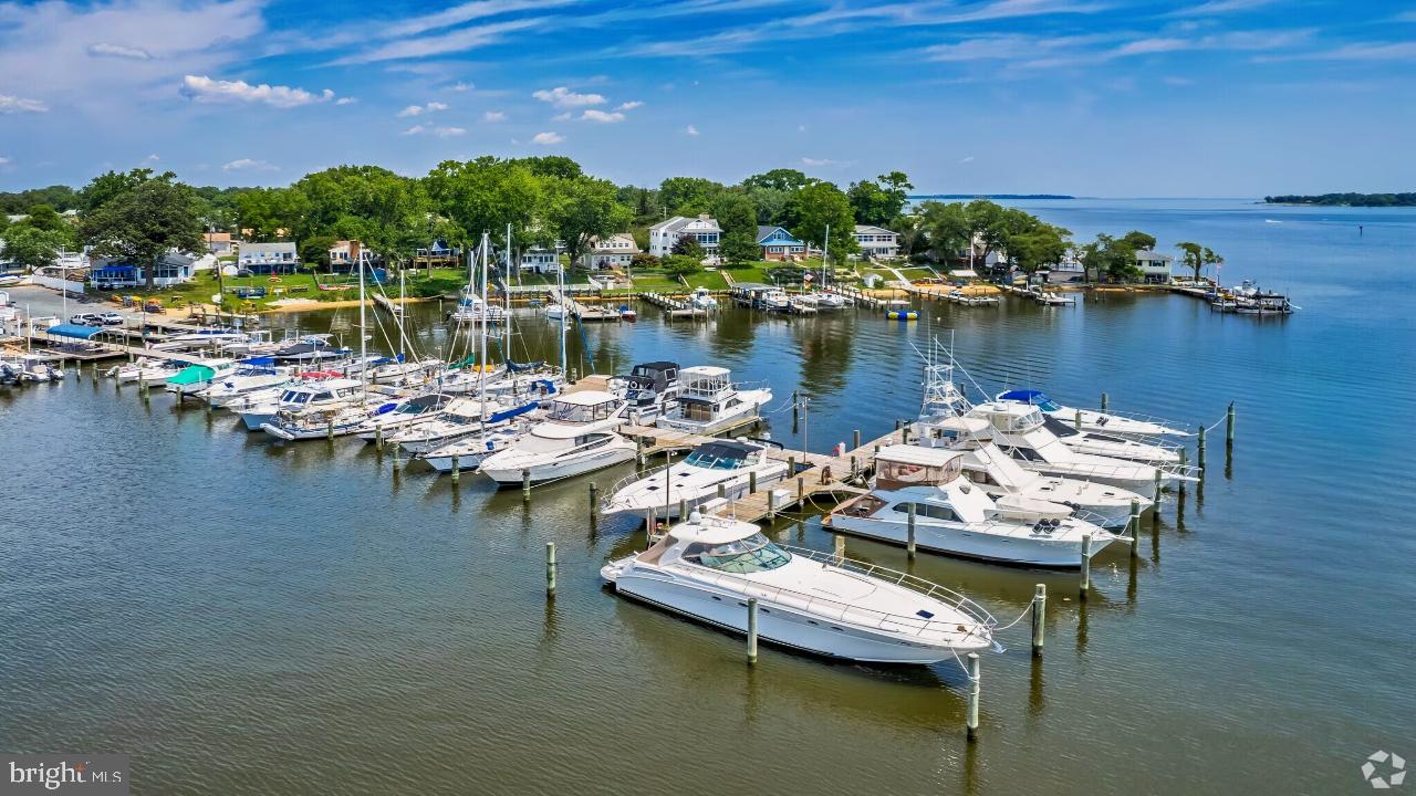 222 Chelsea Road Pasadena, MD 21122 - Photo 2 of 47