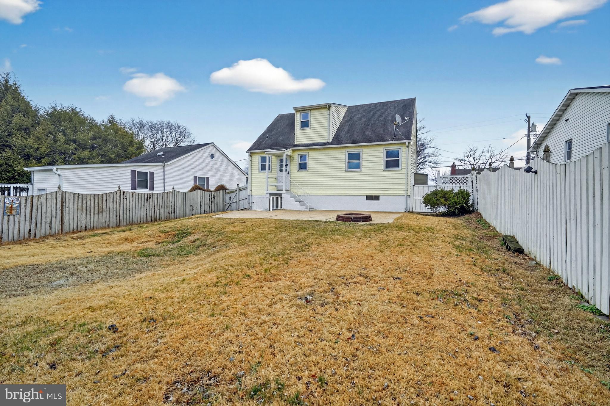 222 Chelsea Road Pasadena, MD 21122 - Photo 40 of 47 Fenced backyard looking toward back of home