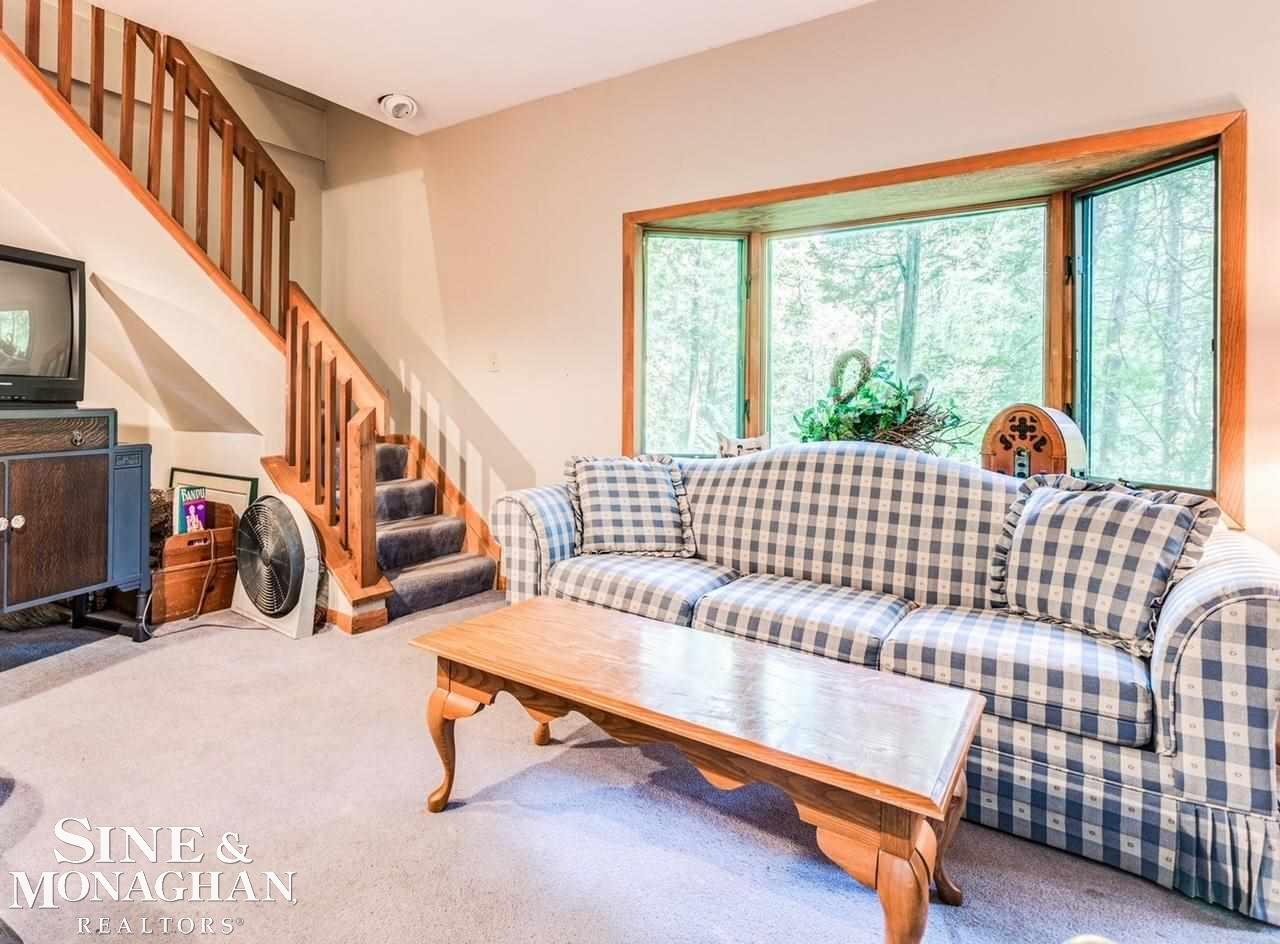 2427 South Lakeshore Road Applegate, MI 48401 - Photo 13 of 55 Woods House Main Family R