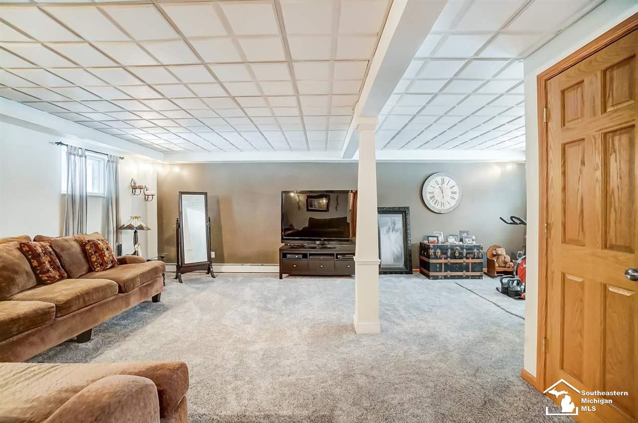 11178 Jackman Road Temperance, MI 48182 - Photo 28 of 63 Gallery Image 28