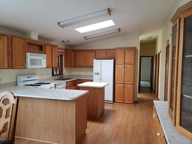 281 Bayview Road Elgin, IL 60123 - Photo 6 of 25