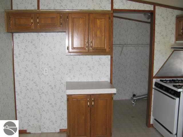 1728560-10.JPG