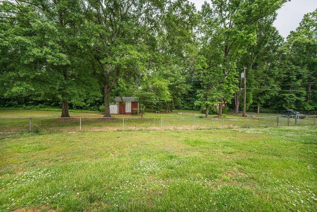 318 Rainbow Circle Inman, SC 29349 - Photo 35 of 36