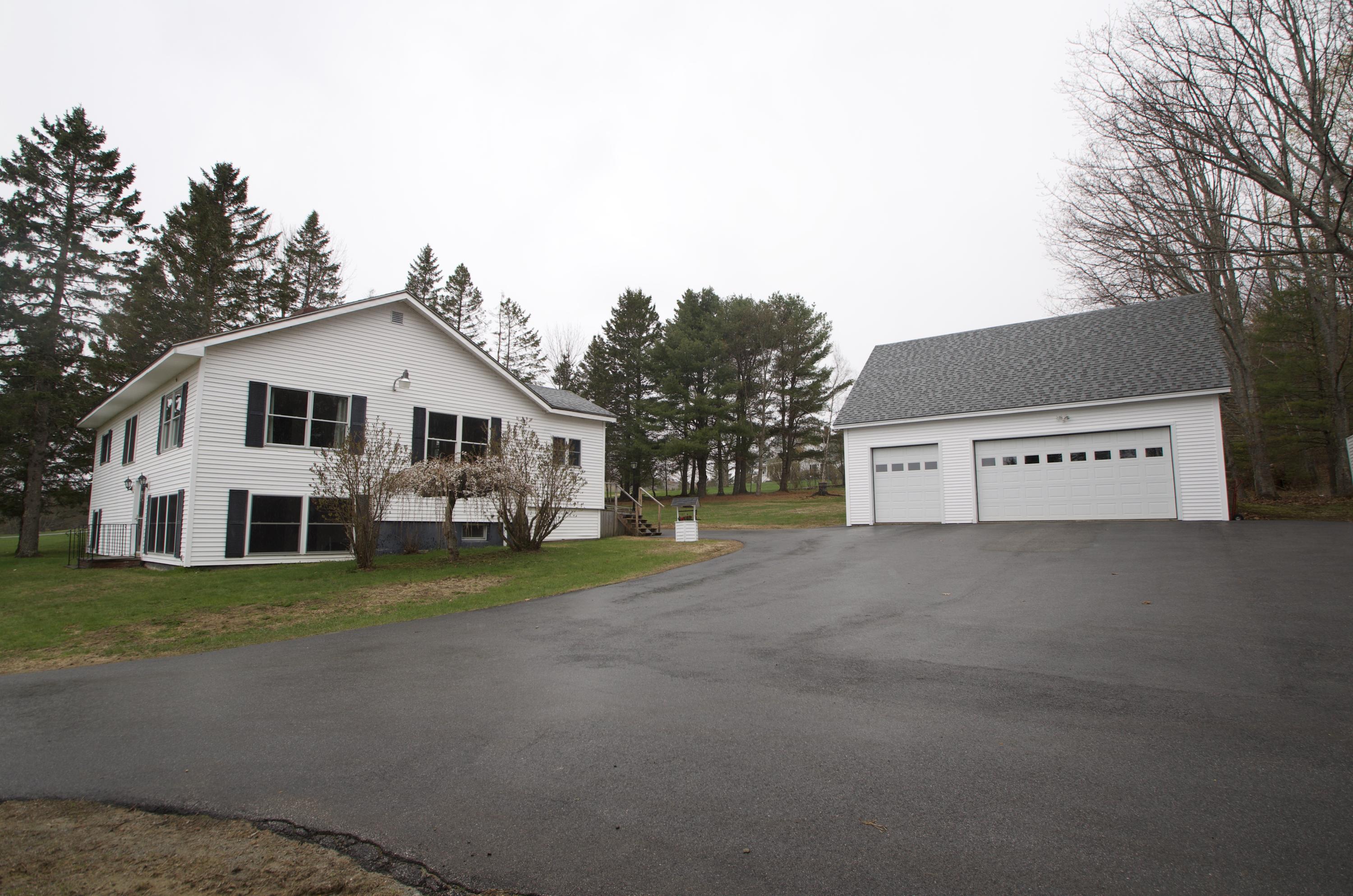 175 S Road Holden, ME 04429 - Photo 4 of 49 fullsizeoutput_28ff