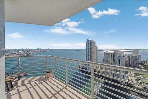 $1,189,000 | 325 South Biscayne Boulevard, Unit 3723, Miami, FL 33131