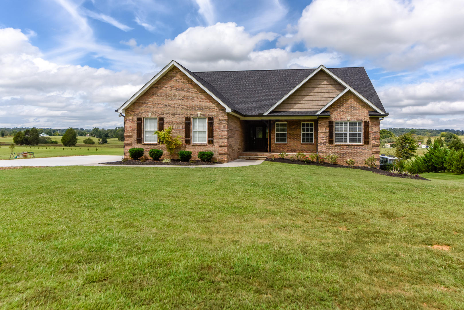 1068 Craigs Chapel Road Greenback, TN 37742 - Photo 11 of 38 Photo 11
