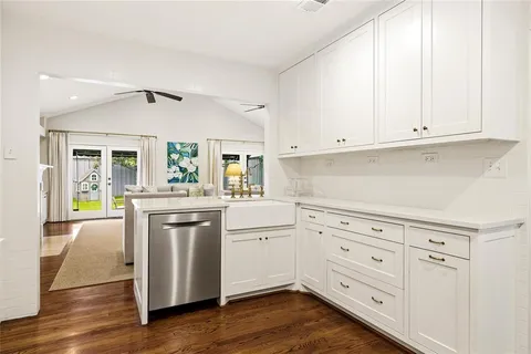 $1,475,000 | 8115 Chadbourne Road, Dallas, TX 75209
