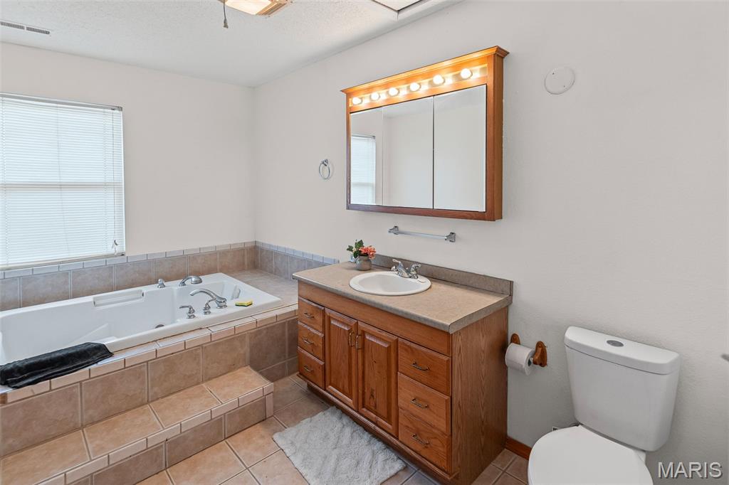 1723 Theodore Lane Cahokia, IL 62206 - Photo 25 of 30