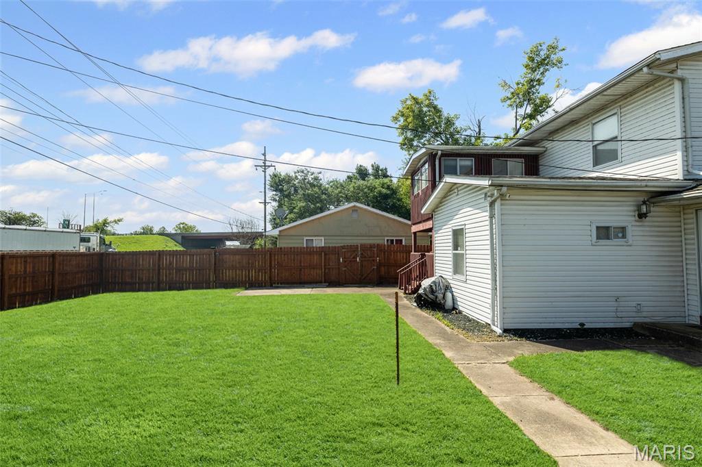 1723 Theodore Lane Cahokia, IL 62206 - Photo 5 of 30