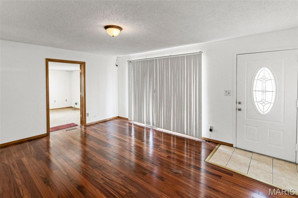 1723 Theodore Lane Cahokia, IL 62206 - Photo 8 of 30