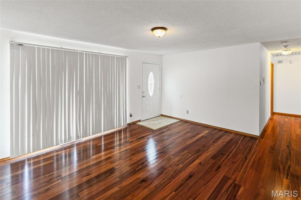 1723 Theodore Lane Cahokia, IL 62206 - Photo 9 of 30