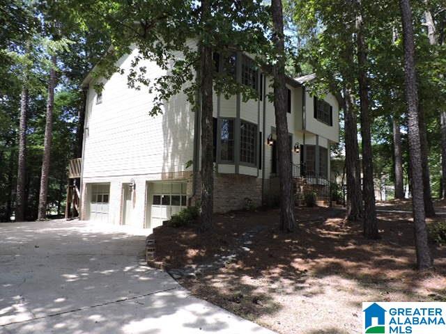 1413 Colonial Way Alabaster, AL 35007 - Photo 2 of 36