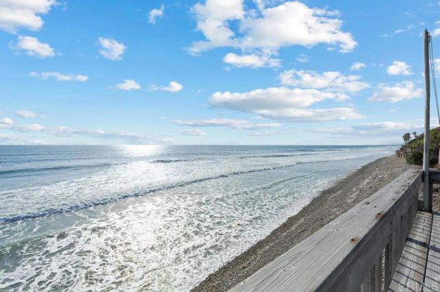 $6,500,000 | 1046 Neptune Avenue, Encinitas, CA 92024