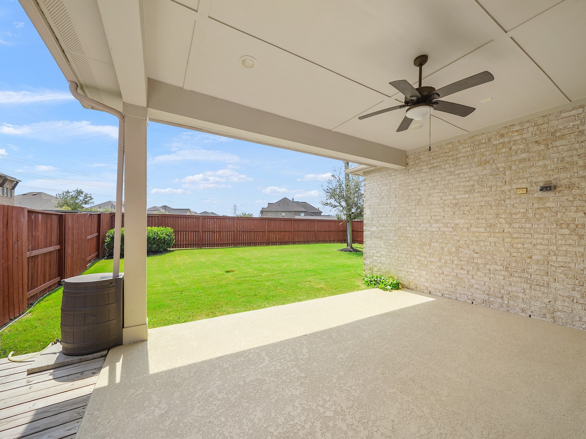 6919 Myrtle Drive Katy, TX 77493 - Photo 35 of 38 a view of a garden with an outdoor space
