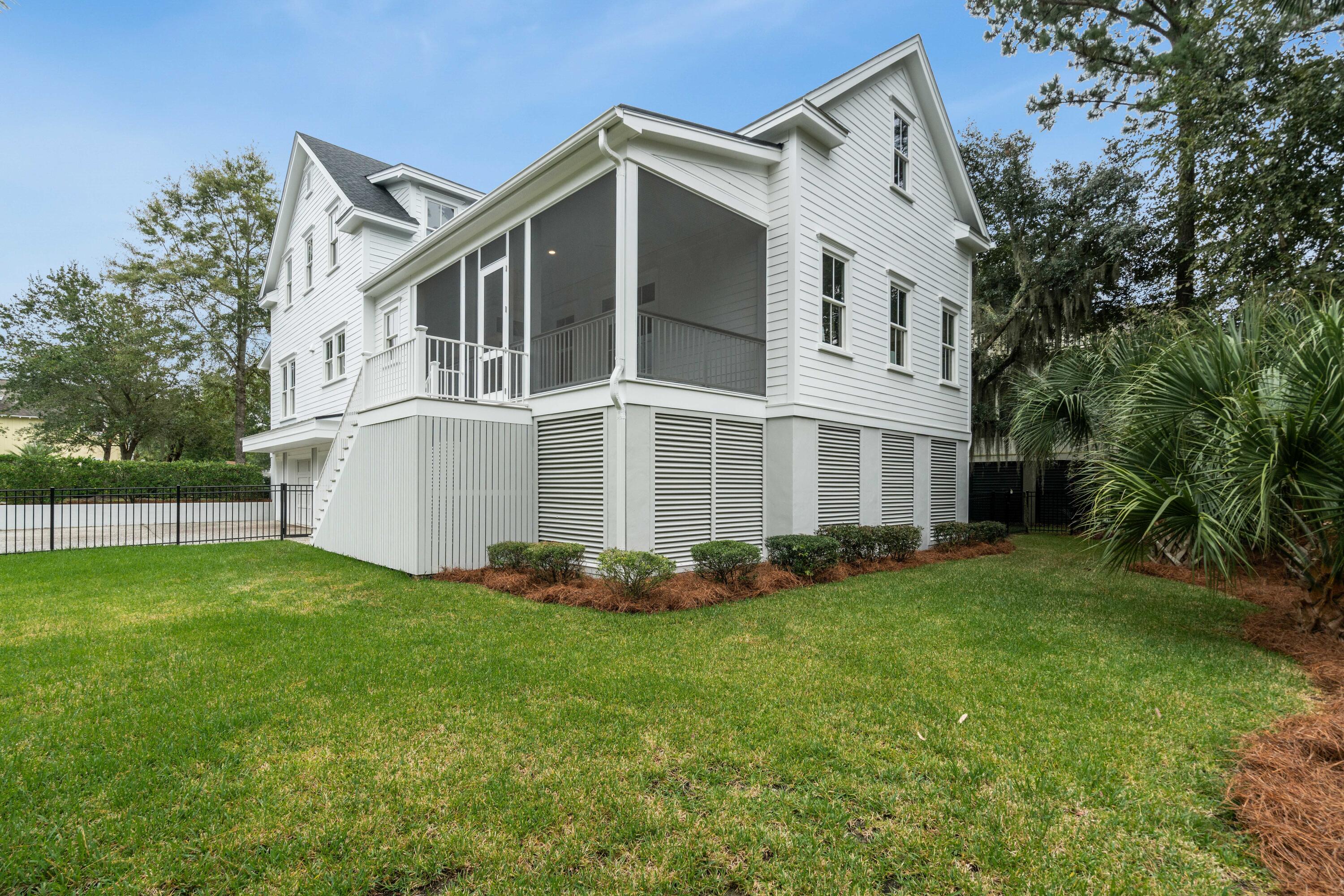 103 Iron Bottom Lane Daniel Island, SC 29492 - Photo 15 of 35 103IronBottom-45