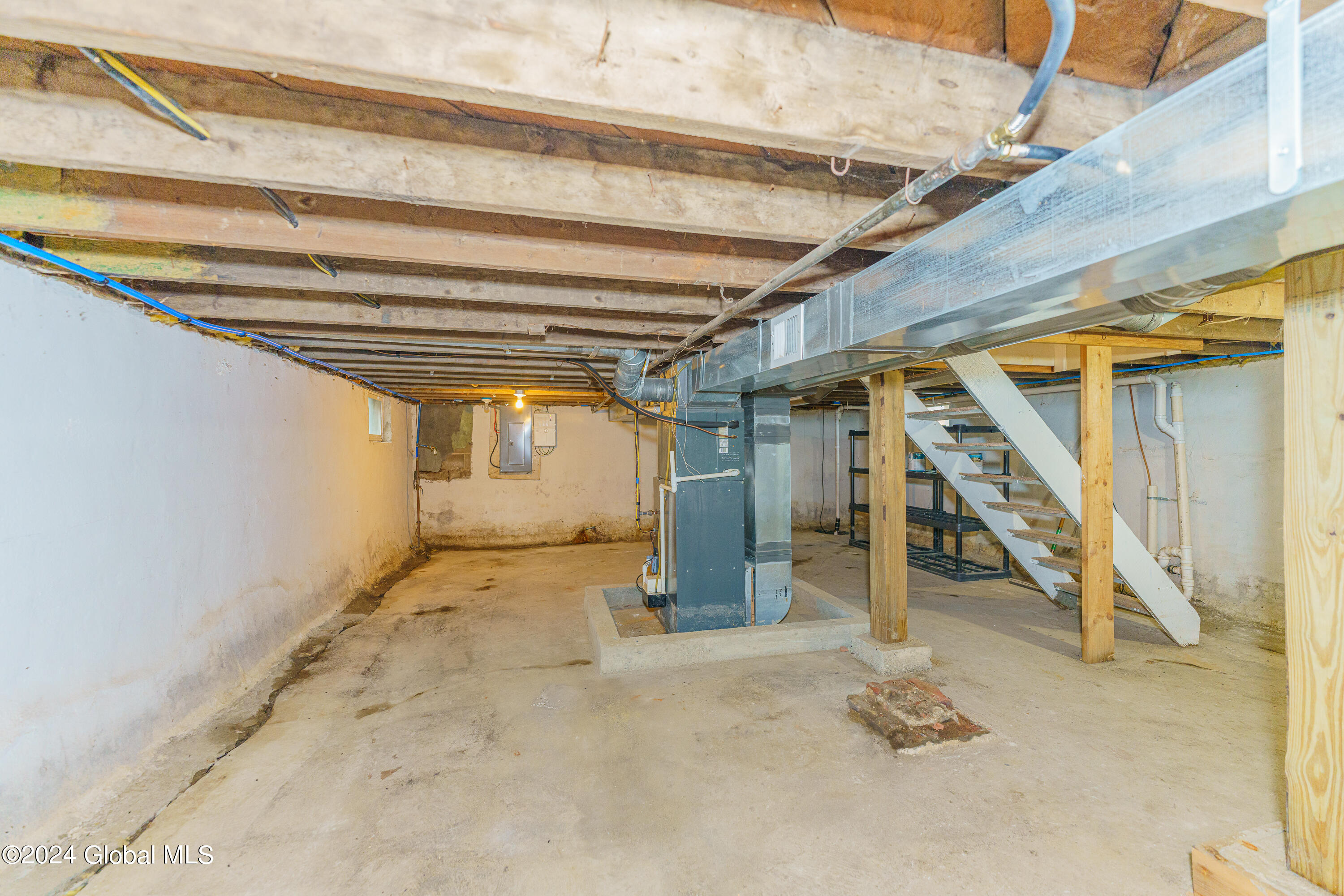 122 Gifford Road Schenectady, NY 12304 - Photo 27 of 38 Basement 2