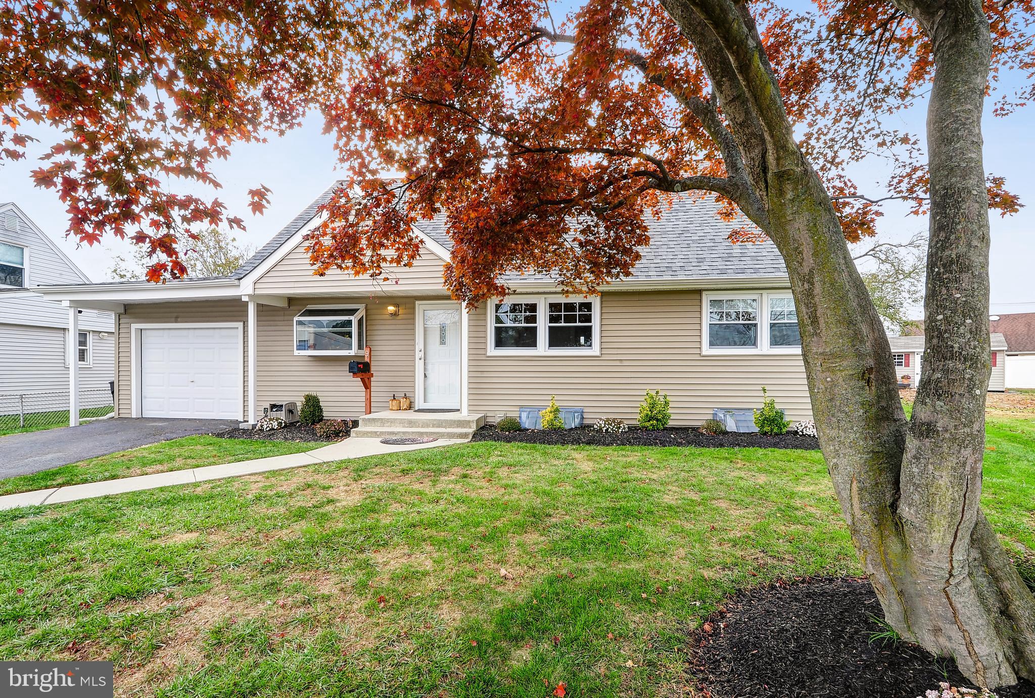 9 Billington Road Hamilton, NJ 08690 - Photo 3 of 36