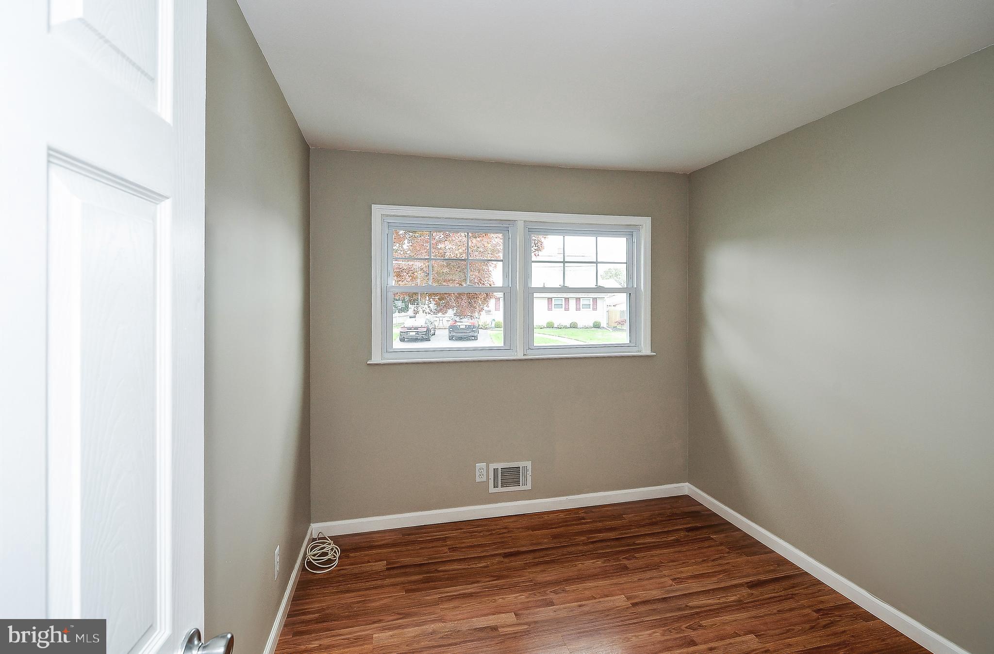 9 Billington Road Hamilton, NJ 08690 - Photo 22 of 36