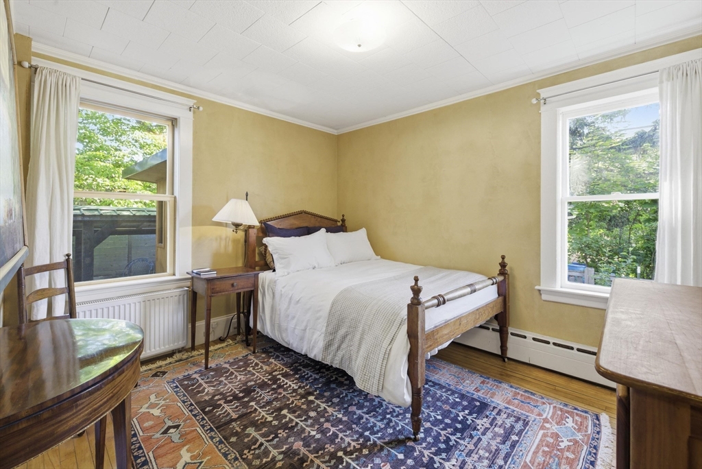35 Rust Avenue Northampton, MA 01060 - Photo 24 of 39