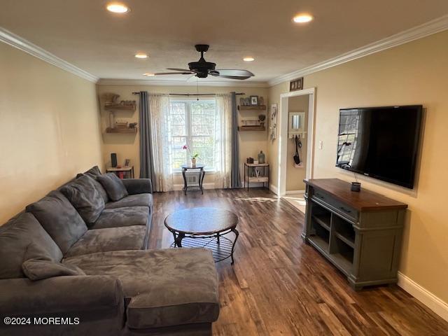 131 Applegate Road Freehold, NJ 07728 - Photo 14 of 27 FAMILY 4