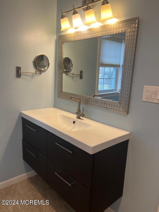 131 Applegate Road Freehold, NJ 07728 - Photo 26 of 27 MASTER SINK