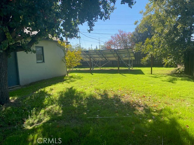 8 West 25th Street Merced, CA 95340 - Photo 13 of 14 a view of an outdoor space and swimming pool