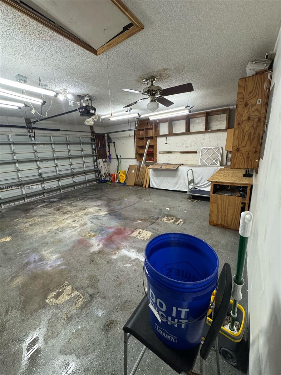 17320 Northwest 62nd Place Hialeah, FL 33015 - Photo 24 of 27