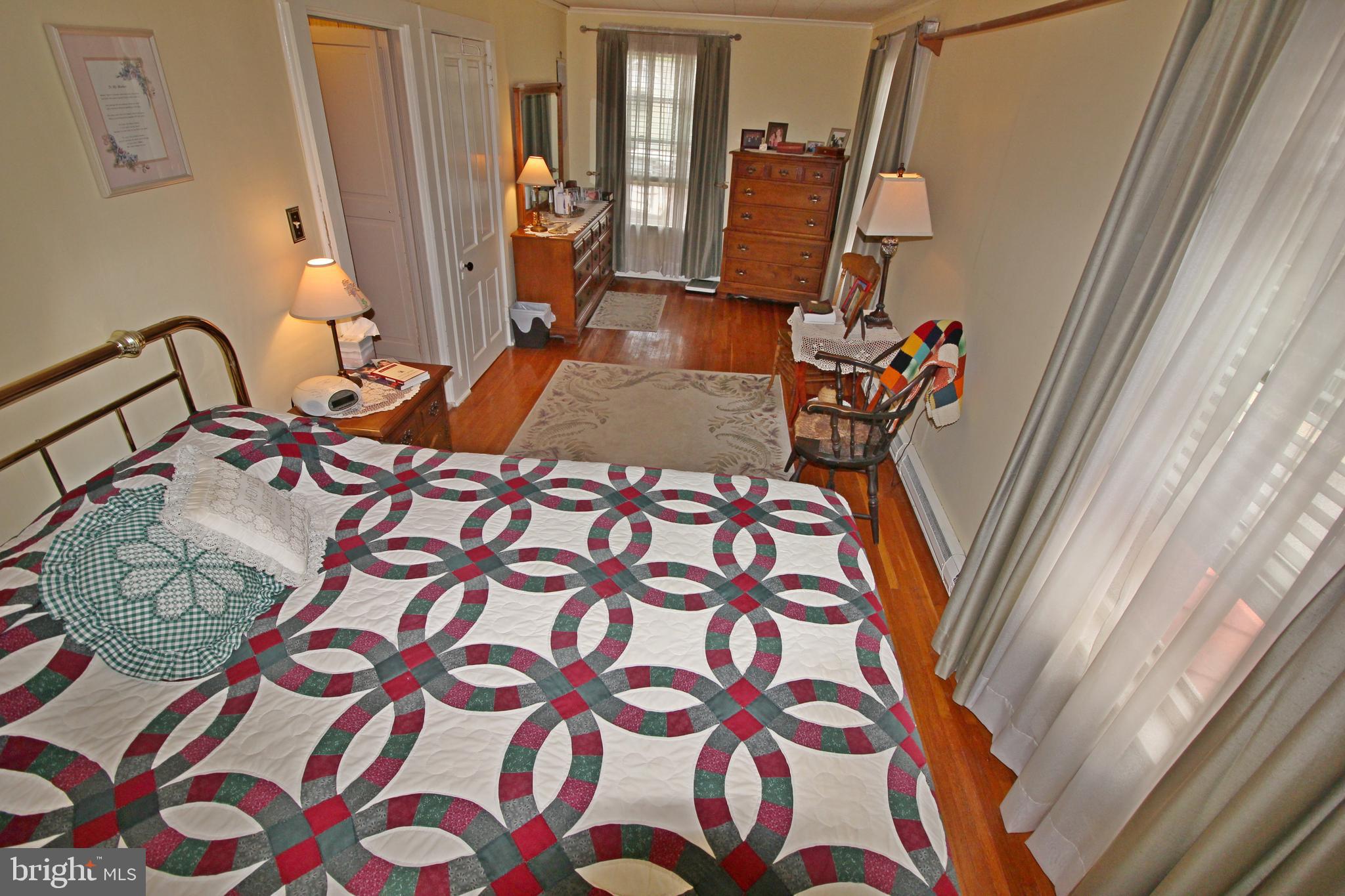 112 Leaman Street Lititz, PA 17543 - Photo 22 of 40