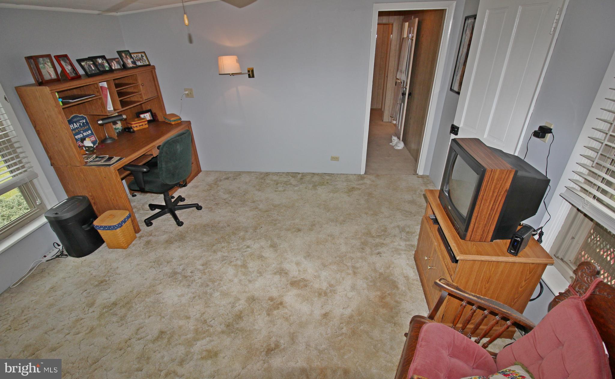 112 Leaman Street Lititz, PA 17543 - Photo 24 of 40