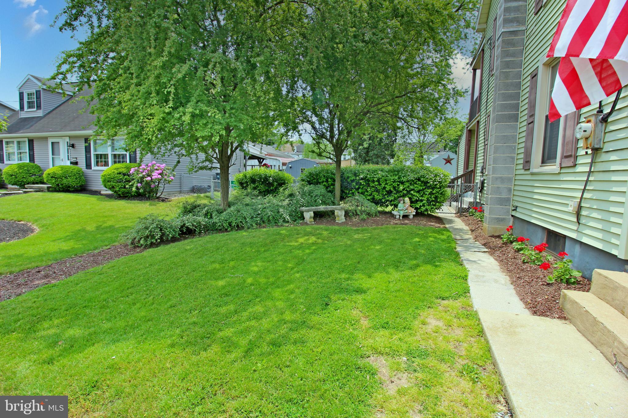 112 Leaman Street Lititz, PA 17543 - Photo 34 of 40