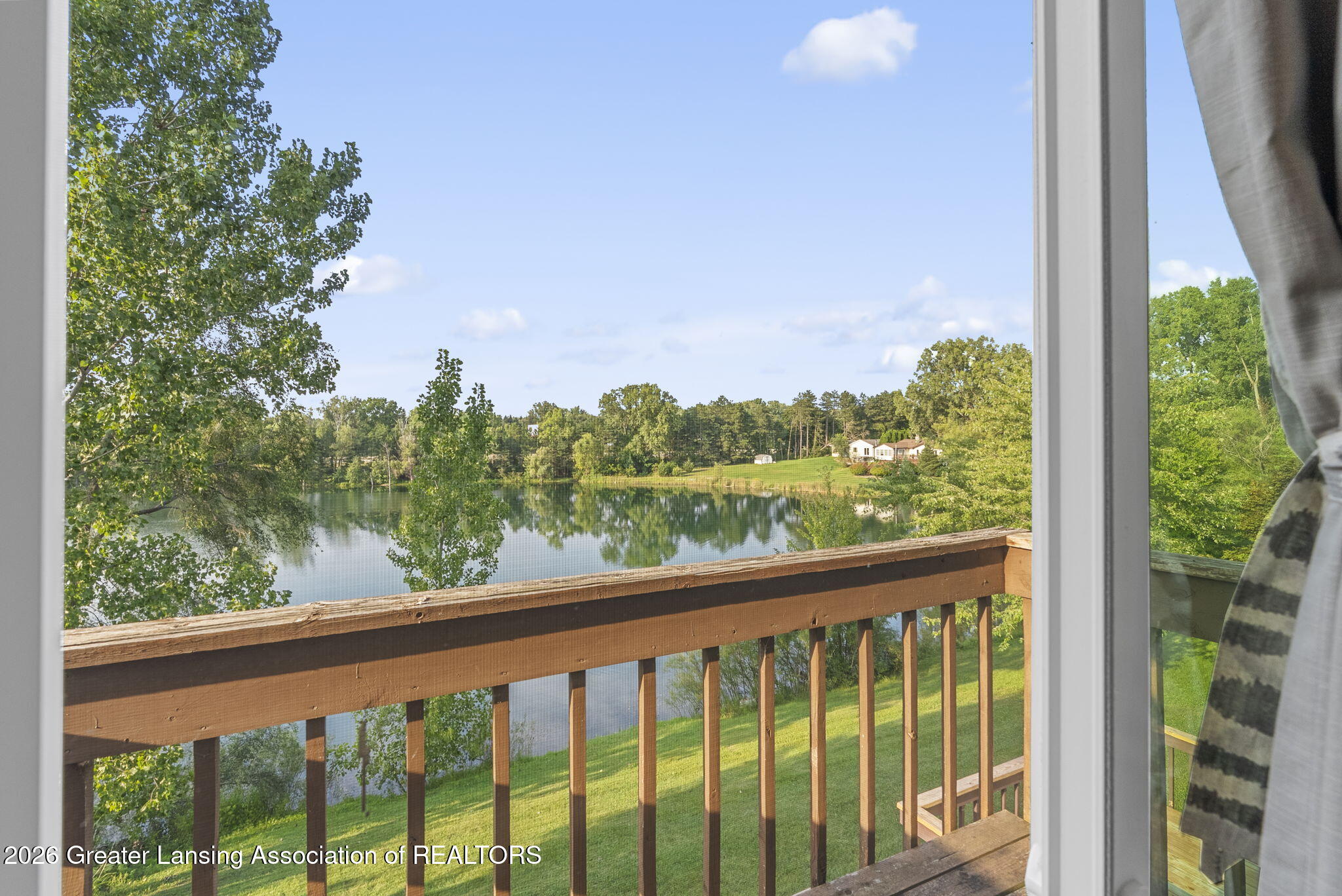6044 Bishop Road Lansing, MI 48911 - Photo 32 of 57 31-web-or-mls-Media Jett -31