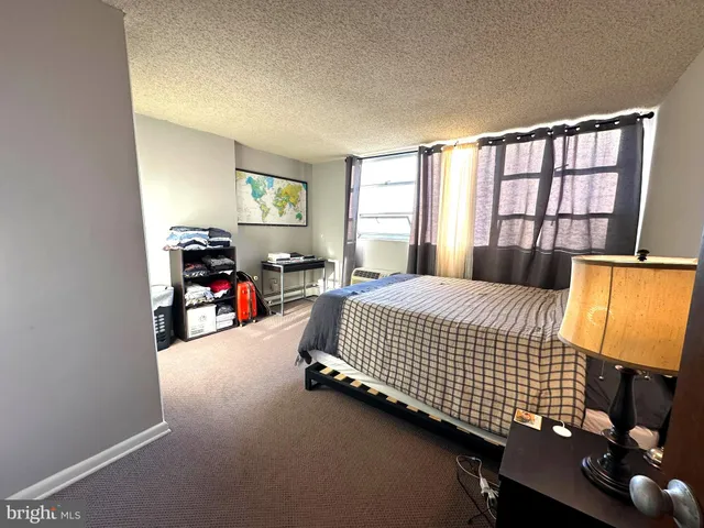 $155,000 | 1030 East Lancaster Avenue, Unit 817, Bryn Mawr, PA 19010