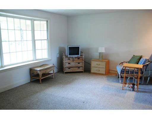 18 Amherst Street Danvers, MA 01923 - Photo 4 of 7 Gallery Image 4