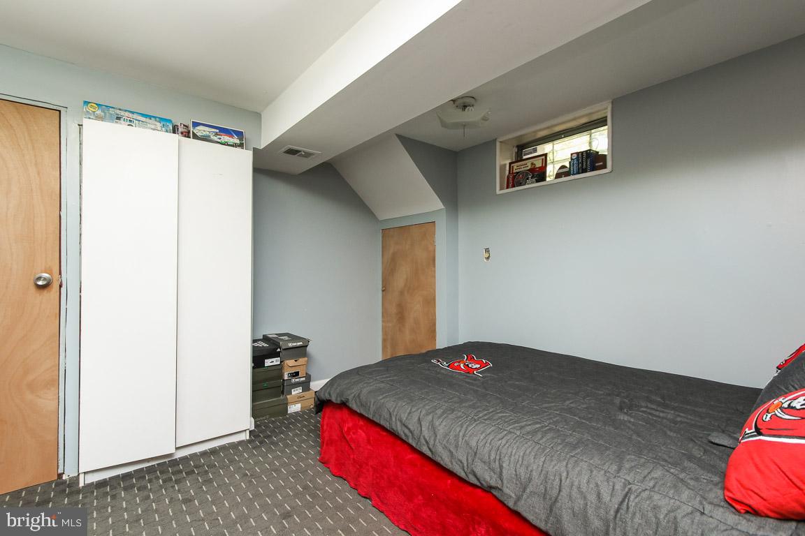 7406 Rockridge Road Baltimore, MD 21208 - Photo 21 of 38 Bedroom 4
